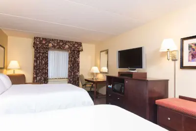Photo 5 - Hampton Inn Schenectady Downtown