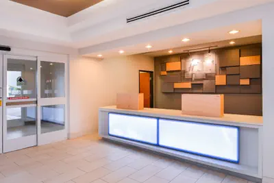 Photo 3 - Holiday Inn Express & Suites Parkersburg-Mineral Wells by IHG