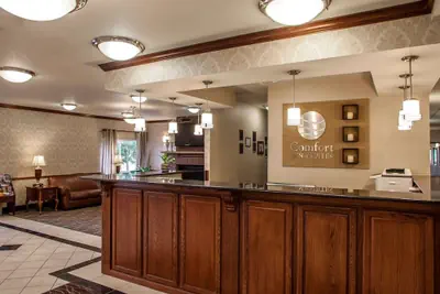 Photo 4 - Comfort Inn & Suites Davenport - Quad Cities
