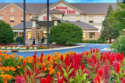 Photo 2 - Hilton Garden Inn Oconomowoc