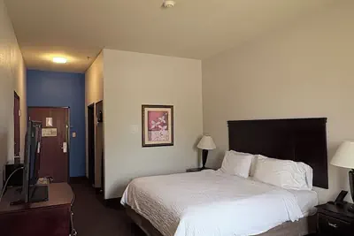 Photo 4 - Country Inn & Suites by Radisson, Terrell