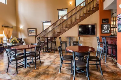 Photo 4 - Best Western Plus Country Inn & Suites