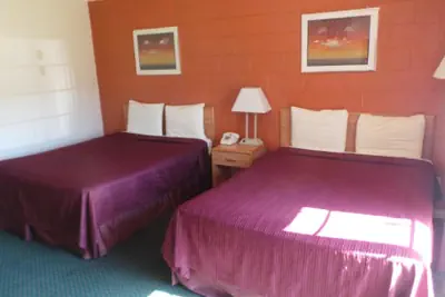 Photo 4 - Relax Inn of Yreka