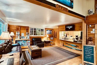 Photo 3 - Shasta Inn