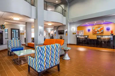 Photo 3 - Best Western Plus Barsana Hotel & Suites