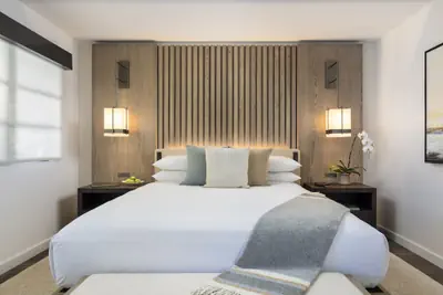 Photo 5 - Stilwell Hotel