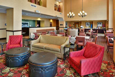 Photo 4 - Hampton Inn & Suites Fredericksburg