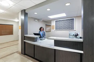 Photo 3 - Candlewood Suites Hattiesburg by IHG
