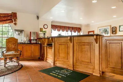 Photo 5 - Quality Inn And Suites Gilroy