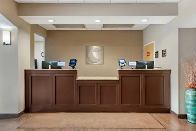 Photo 4 - Comfort Inn & Suites Wildwood - The Villages