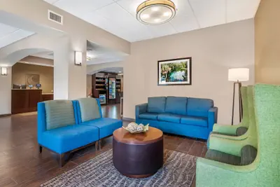 Photo 3 - Comfort Inn & Suites Wildwood - The Villages