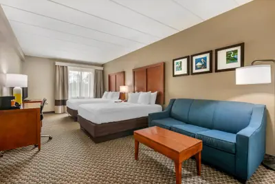 Photo 5 - Comfort Inn & Suites Wildwood - The Villages