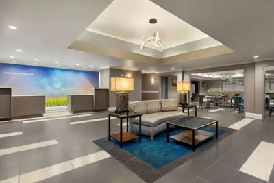 Photo 5 - La Quinta Inn & Suites by Wyndham Dublin
