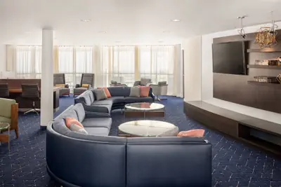 Photo 5 - Courtyard by Marriott Portland Airport