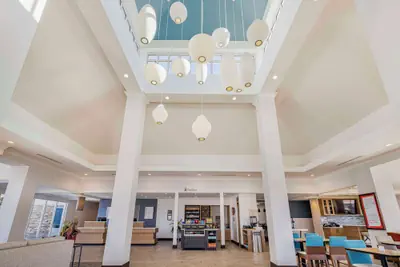 Photo 4 - Hilton Garden Inn Colorado Springs Airport