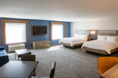 Photo 4 - Holiday Inn Express & Suites Sioux City - Southern Hills by IHG