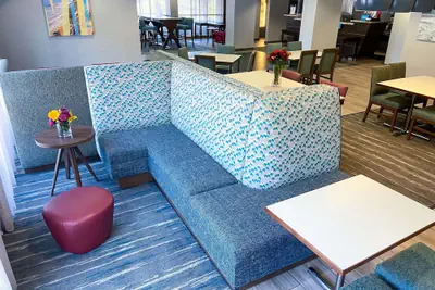Photo 5 - Hampton Inn Carlsbad-North San Diego County