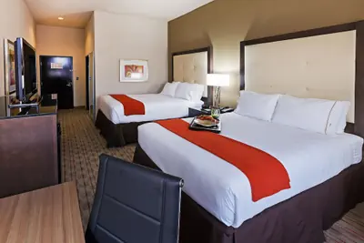 Photo 4 - Holiday Inn Express Frisco Legacy Park Area by IHG