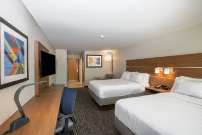 Photo 3 - Holiday Inn Express Hastings by IHG