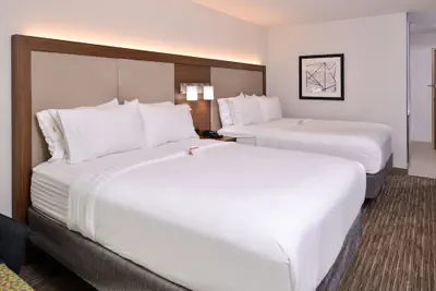 Photo 3 - Holiday Inn Express & Suites Lacey – Olympia by IHG