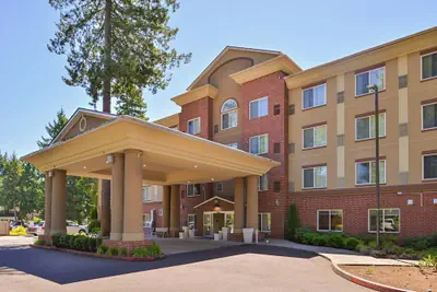 Photo 2 - Holiday Inn Express & Suites Lacey – Olympia by IHG