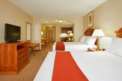 Photo 2 - Holiday Inn Express Hotel & Suites Logansport by IHG