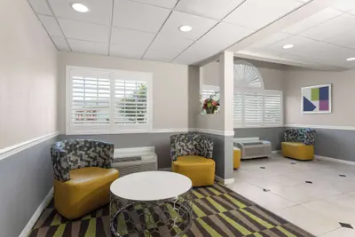 Photo 4 - Microtel Inn & Suites by Wyndham Panama City