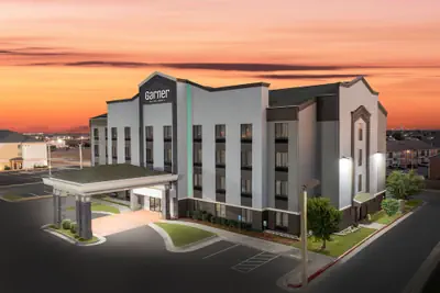 Photo 2 - Garner Hotel Oklahoma City - Quail Springs by IHG