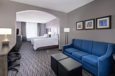 Photo 4 - Garner Hotel Oklahoma City - Quail Springs by IHG