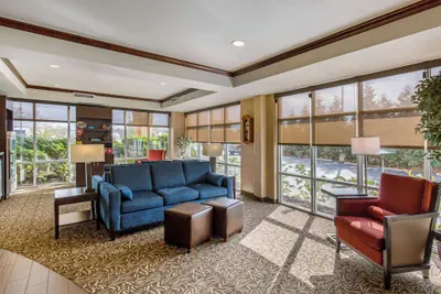 Photo 4 - Comfort Suites Seaford
