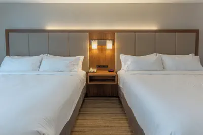Photo 4 - Holiday Inn Express & Suites Milwaukee Nw Park Place by IHG