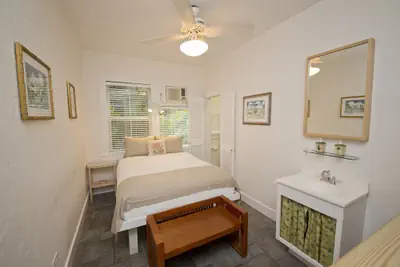 Photo 4 - Eden House
