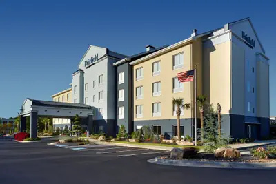 Photo 2 - Fairfield Inn and Suites by Marriott Atlanta McDonough