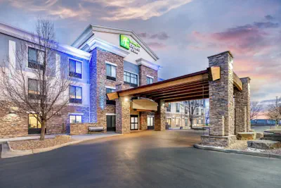 Photo 2 - Holiday Inn Express & Suites Loveland by IHG