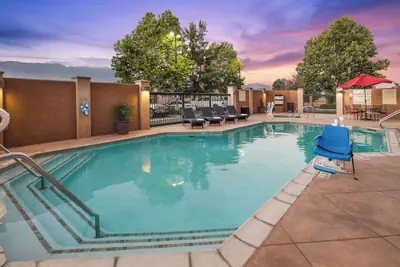 Photo 2 - Hampton Inn & Suites Banning-Beaumont