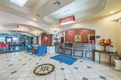 Photo 3 - Clarion Inn & Suites Weatherford South