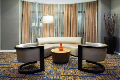 Photo 3 - Courtyard by Marriott Houston by the Galleria