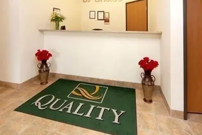 Photo 5 - Quality Inn Durand I-69