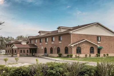 Photo 2 - Quality Inn Durand I-69