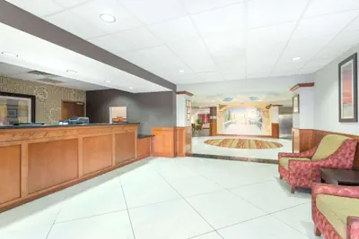 Photo 3 - Hawthorn Extended Stay by Wyndham Kingsland