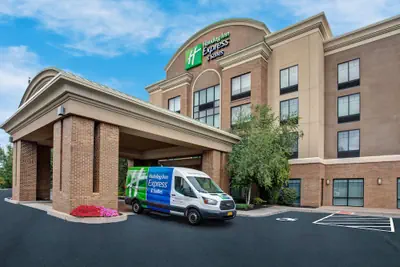 Photo 2 - Holiday Inn Express & Suites Rochester Webster by IHG