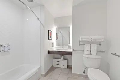 Photo 4 - Holiday Inn Killeen – Fort Hood Area by IHG