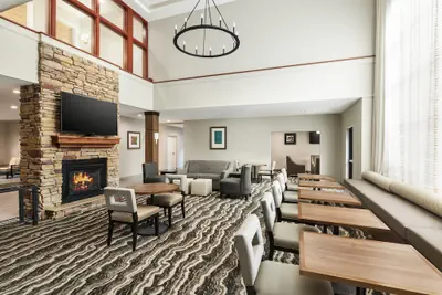 Photo 3 - Staybridge Suites Durham/Chapel Hill by IHG