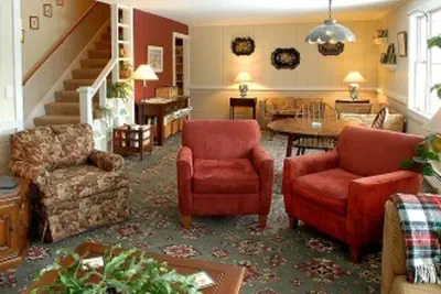 Photo 2 - Deerhill Inn