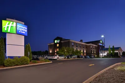 Photo 2 - Holiday Inn Express Hotel & Suites Athens by IHG