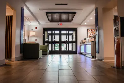 Photo 4 - Holiday Inn Express Hotel & Suites Athens by IHG