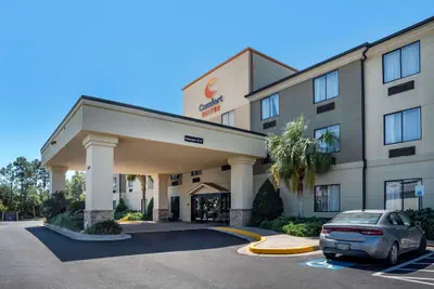 Photo 2 - Comfort Suites Mobile