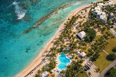 Photo 2 - Palms Resort and Beach