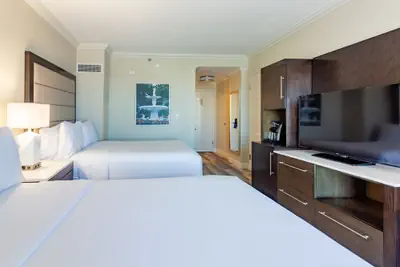 Photo 5 - Holiday Inn Express Savannah - Historic District by IHG