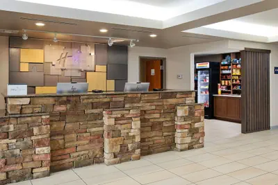 Photo 4 - Holiday Inn Express Hotel & Suites Auburn Hills by IHG